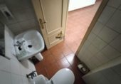 92m² locaux commerciaux pour location à Jaén photo