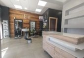 Local comercial en alquiler con 130m² en Logroño foto