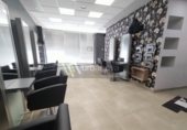 Local comercial en alquiler con 130m² en Logroño foto