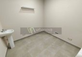 Local comercial en alquiler con 130m² en Logroño foto