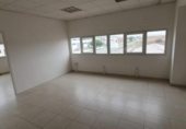Nave Industrial en venta con 1450m² en Torrelaguna, calle de la cava, 28180 foto