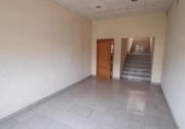 Nave Industrial en venta con 1450m² en Torrelaguna, calle de la cava, 28180 foto