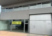 670m² warehouse for sale in Palma del Río, Plaza Laguna Mendoza photo