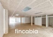 Local comercial
en venda
amb 39m² a Santa Coloma de Farners, Carrer Maresme foto