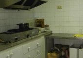 Local comercial en venta con 115m² en Figueras, Carrer Ramon i Cajal foto