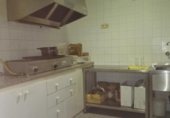 Local comercial en venta con 115m² en Figueras, Carrer Ramon i Cajal foto