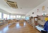 Local comercial en venta con 670m² en Cambrils, Carrer Pekin foto