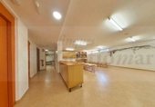 Local comercial en venta con 670m² en Cambrils, Carrer Pekin foto