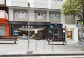 Local comercial
en venda
amb 142m² a Santiago de Compostel·la, a la zona de Cornes, Rúa da República Arxentina foto