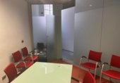Oficinas en venta con 320m² en Madrid, en la zona de Ventas, Avenida de Daroca foto