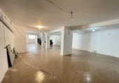 Local comercial en venta con 280m² en Vilanova del Camí, Carrer Ferran Núñez foto
