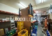 Bar en venta con 160m² en Barcelona, en la zona de la Bordeta, Carrer de la Constitució foto