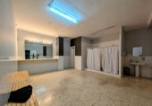 433m² commercial premises for sale in Loja photo