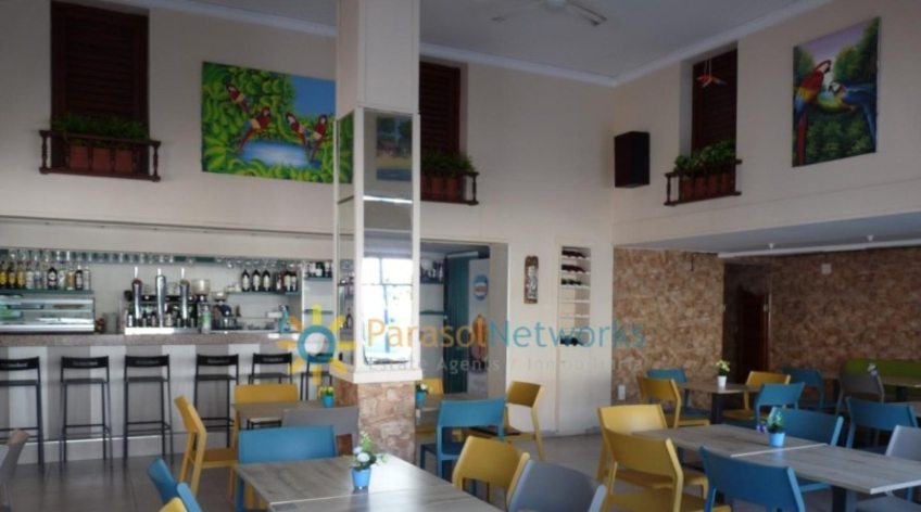 Local comercial