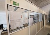 Nave Industrial en venta con 330m² en Sevilla, en la zona de Polígono Sur, Carretera Su Eminencia foto