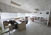 Nave Industrial en venta con 330m² en Sevilla, en la zona de Polígono Sur, Carretera Su Eminencia foto