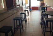 123m² bar pour location à Oviède, dans le quartier de La Tenderina photo