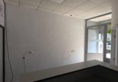 120m² locaux commerciaux pour location à Saint-Jacques-de-Compostelle, Campus Sur photo