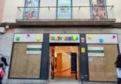 Local comercial en venta con 370m² en Tarrasa, Carrer de la Cisterna foto