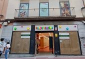 Local comercial en venta con 370m² en Tarrasa, Carrer de la Cisterna foto