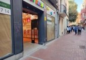 Local comercial en venta con 370m² en Tarrasa, Carrer de la Cisterna foto