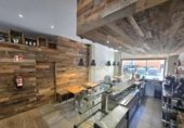163m² restaurant pour vente à Barcelone, dans le quartier de le Parc i la Llacuna del Poblenou, Carrer dels Almogàvers photo