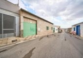 176m² warehouse industrial for sale in Pinos Puente, Calle Ancha photo
