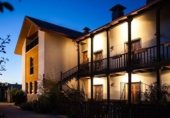 Hotel en venta con 700m² en Candín, Carretera Las Médulas foto