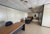 775m² warehouse industrial for sale in Llorenç del Penedès, Camí de la Plana photo