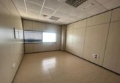 775m² warehouse industrial for sale in Llorenç del Penedès, Camí de la Plana photo