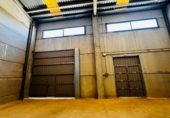 775m² warehouse industrial for sale in Llorenç del Penedès, Camí de la Plana photo