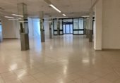 Local comercial en venta con inquilinos con 2444m² en Mengíbar, Paseo de España foto