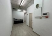 40m² locaux commerciaux pour vente à Alicante, Calle Poeta Garcilaso photo