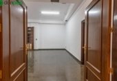Oficines
en venda
amb 500m² a Granada, a la zona de La Manigua, Calle Ángel Ganivet foto