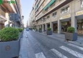 Oficines
en venda
amb 500m² a Granada, a la zona de La Manigua, Calle Ángel Ganivet foto