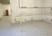 184m² commercial premises for sale in Barcelona, in the area of Hostafrancs, Carrer del Consell de Cent photo