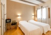 Hotel en venta con 151m² en Chulilla, Calle Valencia foto
