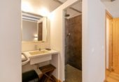 Hotel en venta con 151m² en Chulilla, Calle Valencia foto