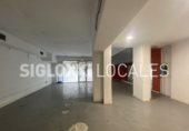 369m² atelier pour location à Barcelone, dans le quartier de Sants, Avinguda de Madrid photo