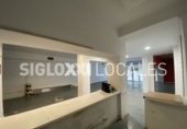 369m² atelier pour location à Barcelone, dans le quartier de Sants, Avinguda de Madrid photo
