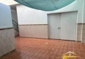 Edificio en venta con 600m² en Calamonte, calle tres de abril, 06810 foto