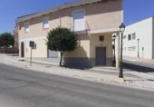 Local comercial
en venda
amb 82m² a Almodóvar del Río, Plaza de Cuatro Caminos foto