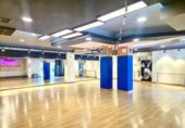 152m² commercial premises for sale in Valencia, in the area of Ayora, Avenida del Puerto photo