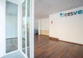 45m² locaux commerciaux pour vente à Grenade, Calle Profesor Luis Molina Gómez photo