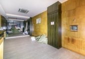 Local comercial en venta con 260m² en Granada, en la zona de Pajaritos, Avenida de Fuente Nueva foto
