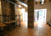 143m² restaurant for sale in Barcelona, in the area of Sant Pere, Santa Caterina and the Ribera, Carrer de Jonqueres photo