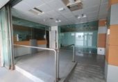 275m² commercial premises for sale in Igualada, Carrer de Lleida photo