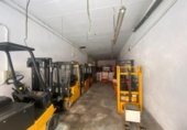 99m² commercial premises for sale in Sabadell, Carrer de Calassanç Duran photo