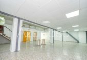 Local comercial
en venda
amb 159m² a Alacant, Calle Arturo foto