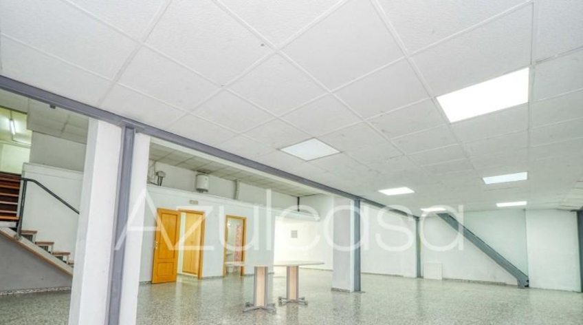 Local comercial